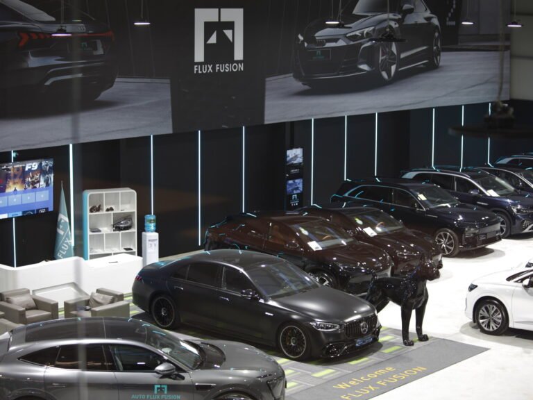 FLUX FUSION overseas showroom