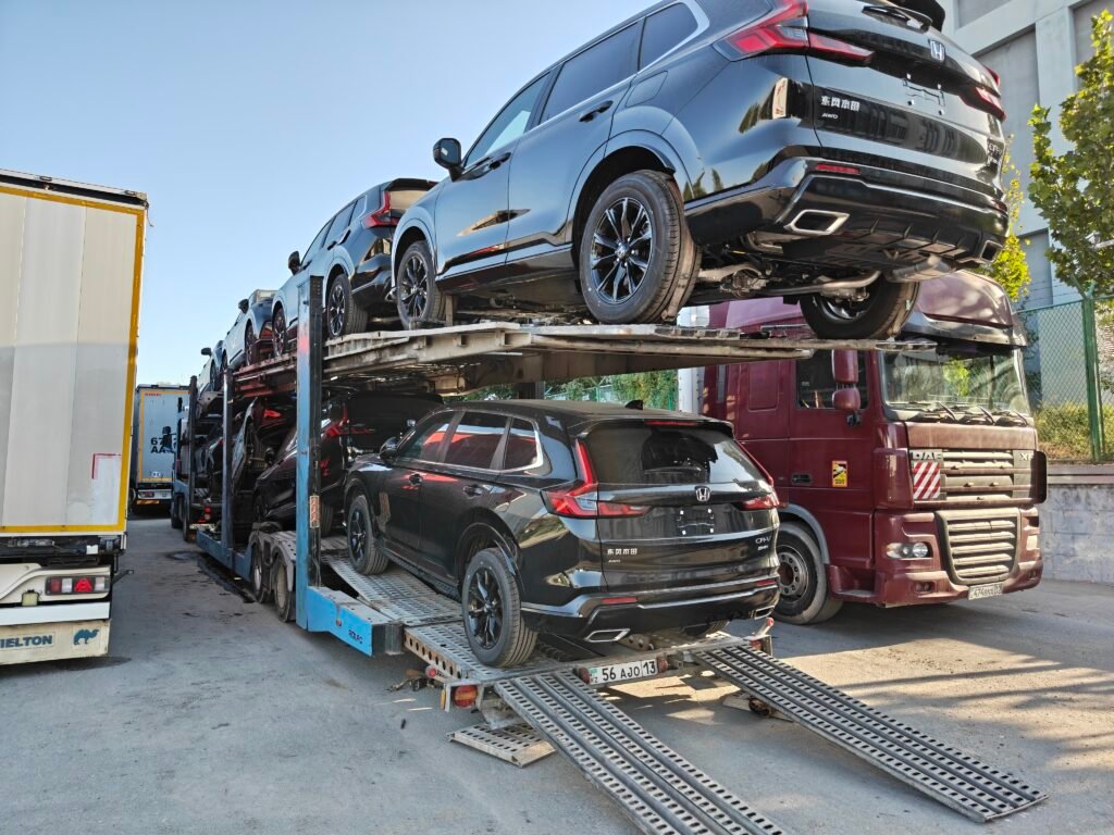 Vehicles loaded for cross-border transport